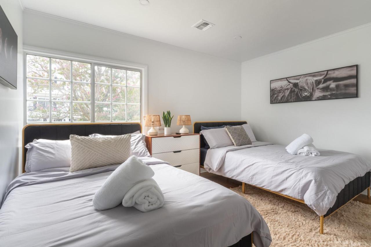 Angel&Rose Universal Hollywood Heated Pool House King Bed ลอสแอนเจลิส ภายนอก รูปภาพ