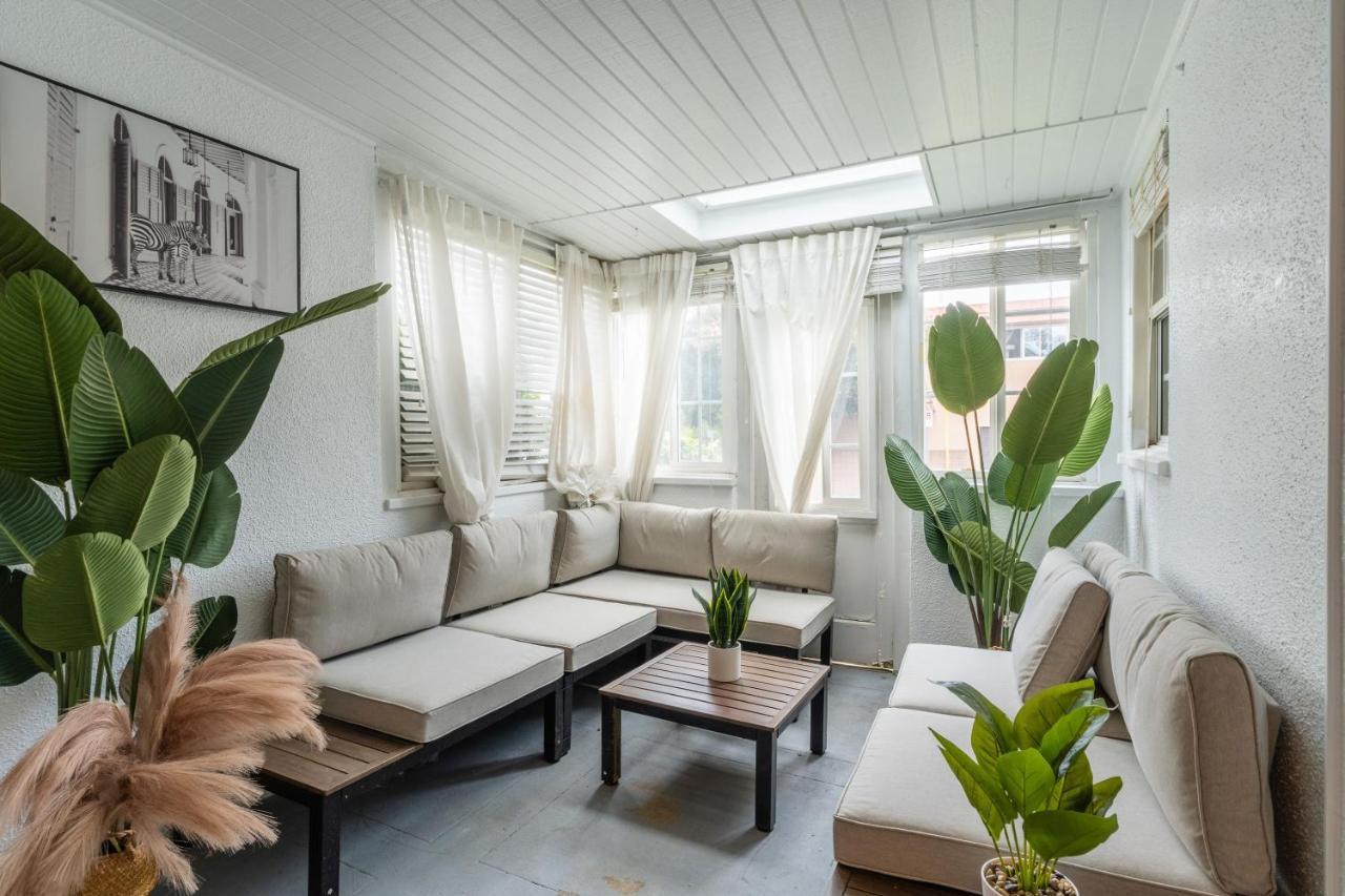 Angel&Rose Universal Hollywood Heated Pool House King Bed ลอสแอนเจลิส ภายนอก รูปภาพ
