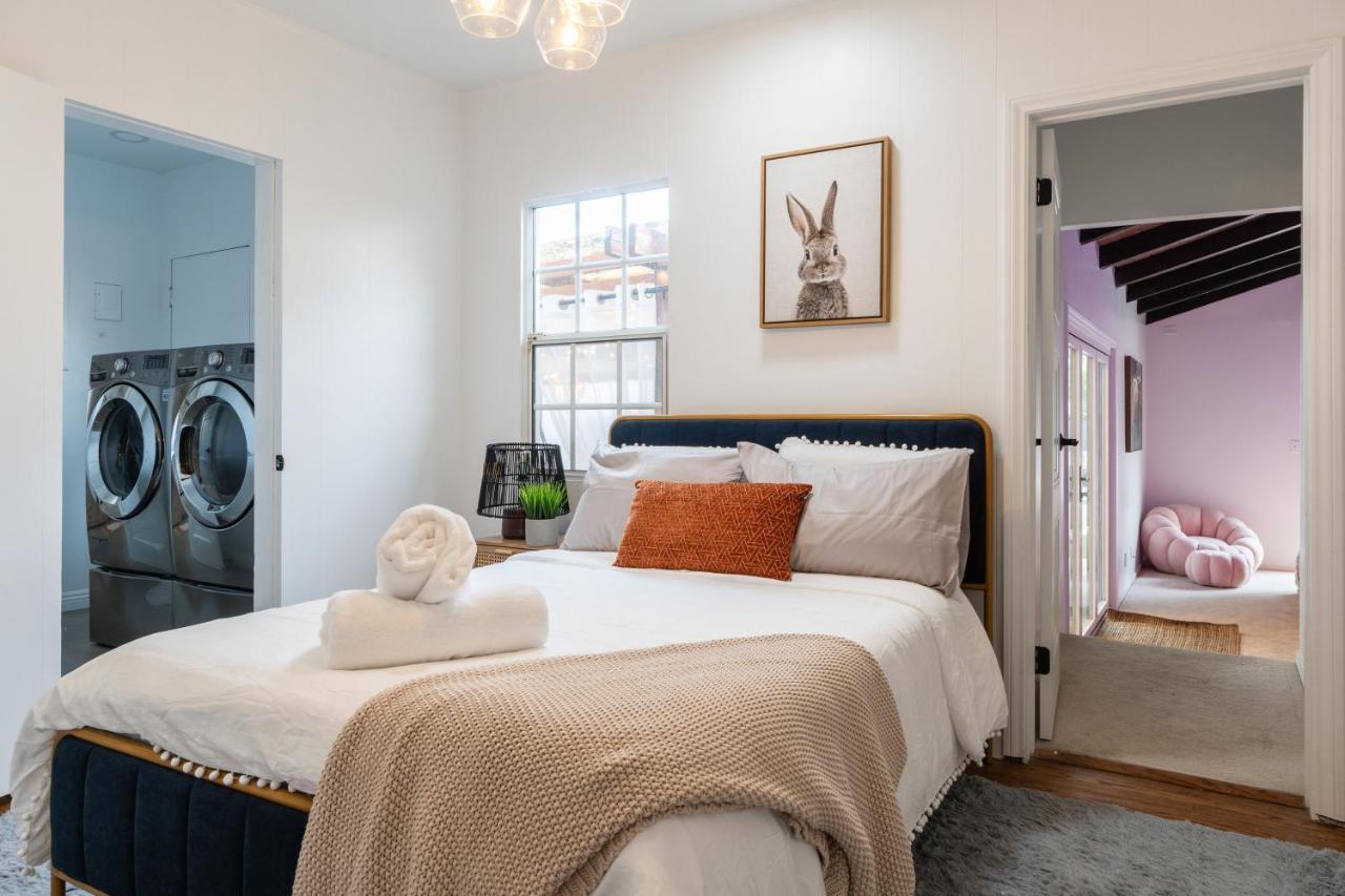 Angel&Rose Universal Hollywood Heated Pool House King Bed ลอสแอนเจลิส ภายนอก รูปภาพ