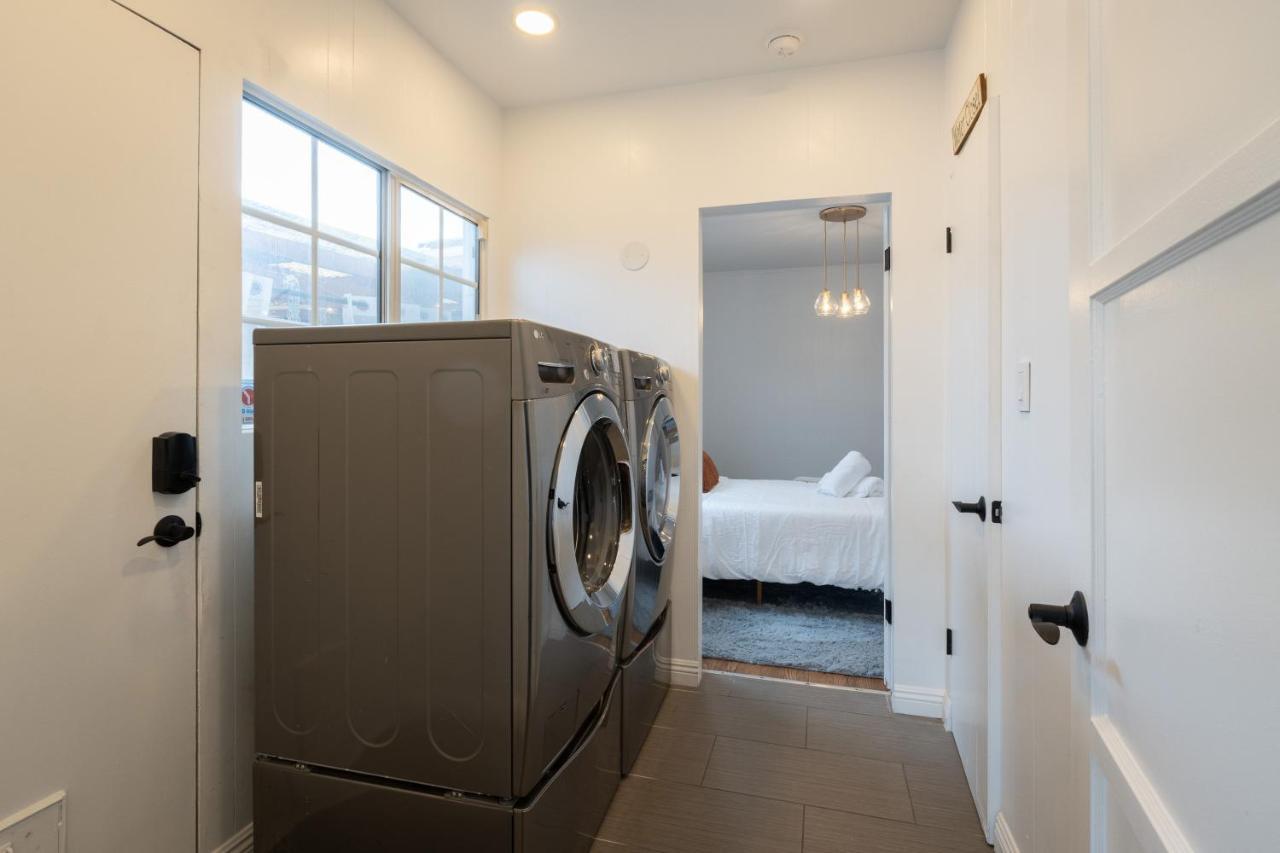 Angel&Rose Universal Hollywood Heated Pool House King Bed ลอสแอนเจลิส ภายนอก รูปภาพ