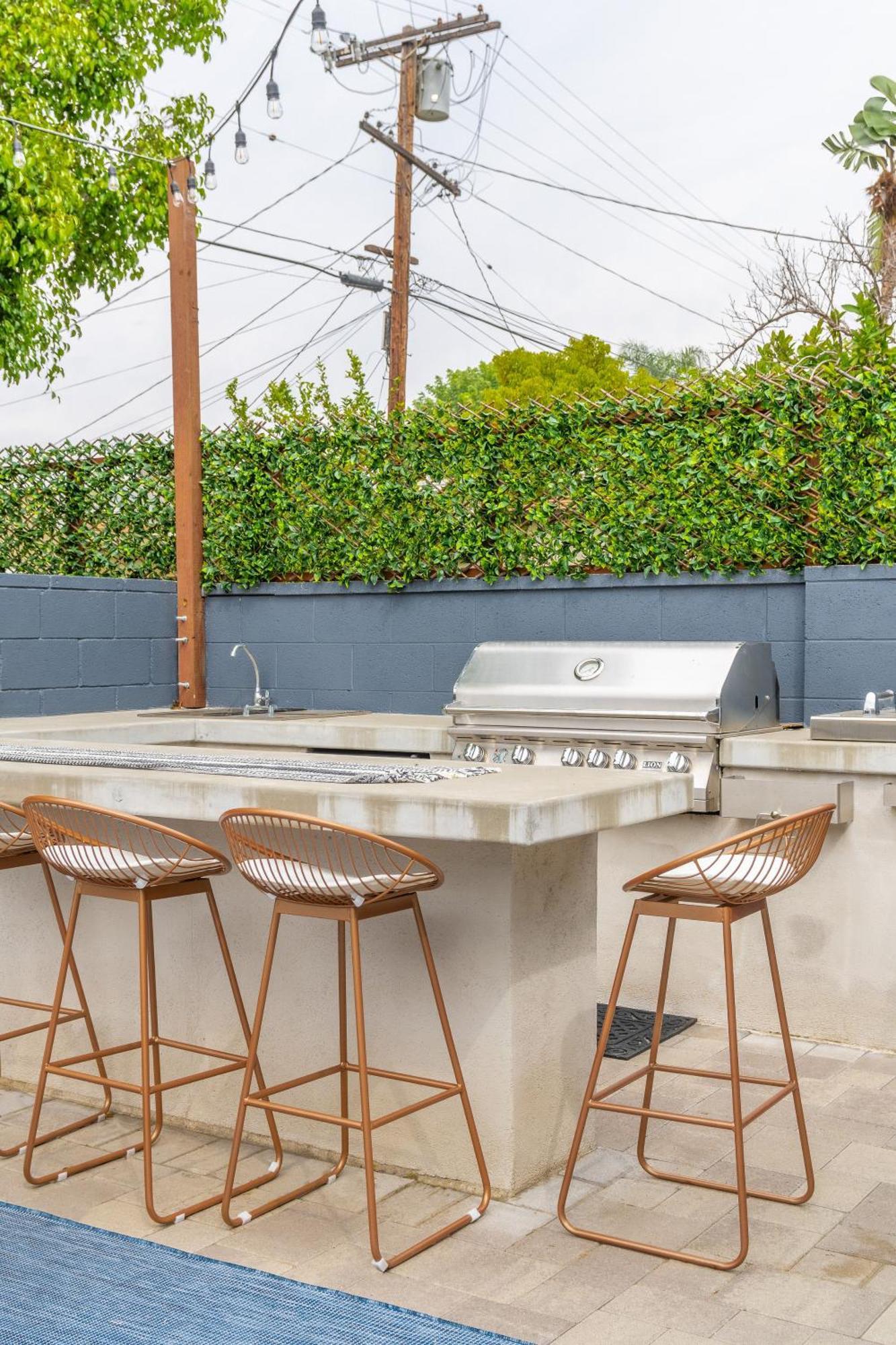 Angel&Rose Universal Hollywood Heated Pool House King Bed ลอสแอนเจลิส ภายนอก รูปภาพ