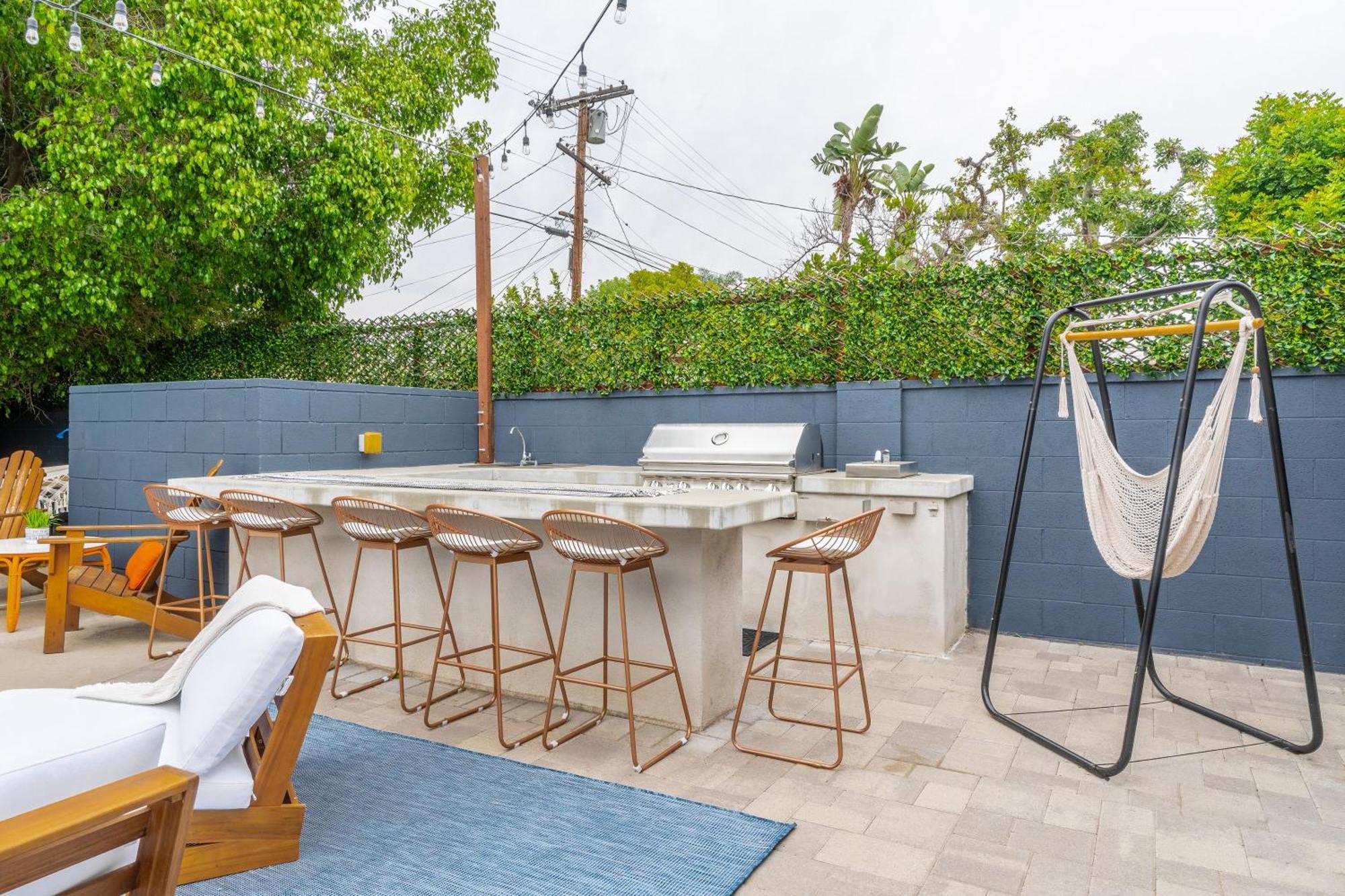 Angel&Rose Universal Hollywood Heated Pool House King Bed ลอสแอนเจลิส ภายนอก รูปภาพ
