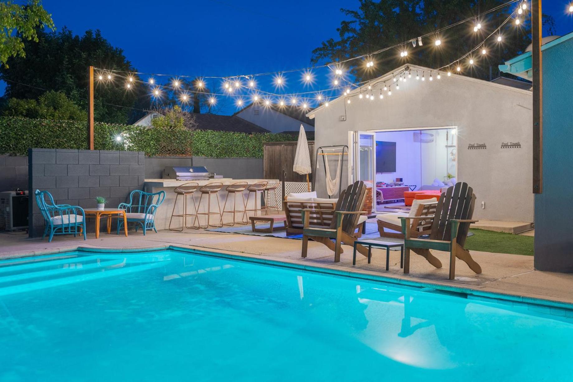 Angel&Rose Universal Hollywood Heated Pool House King Bed ลอสแอนเจลิส ภายนอก รูปภาพ