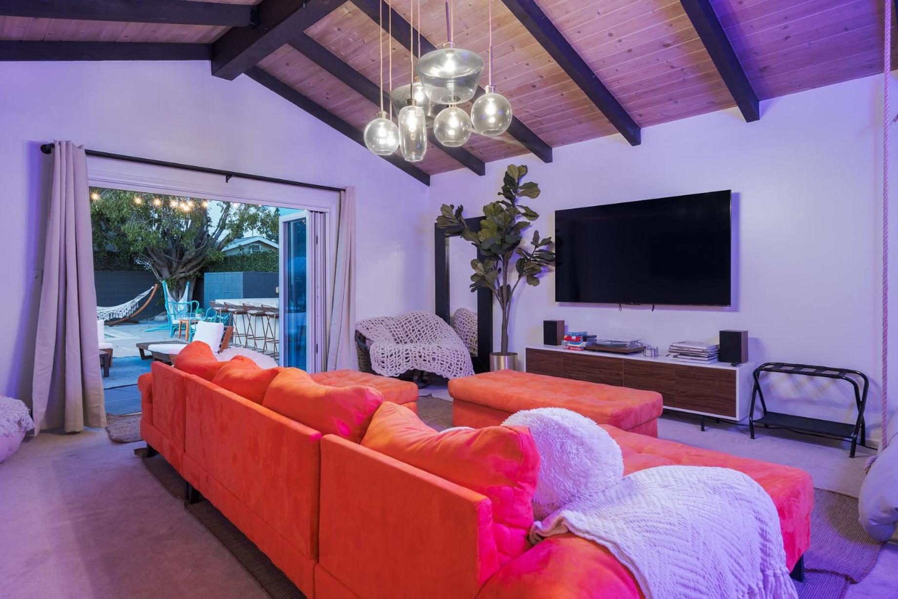 Angel&Rose Universal Hollywood Heated Pool House King Bed ลอสแอนเจลิส ภายนอก รูปภาพ