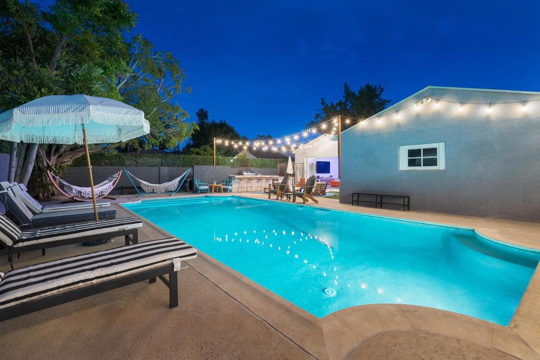 Angel&Rose Universal Hollywood Heated Pool House King Bed ลอสแอนเจลิส ภายนอก รูปภาพ